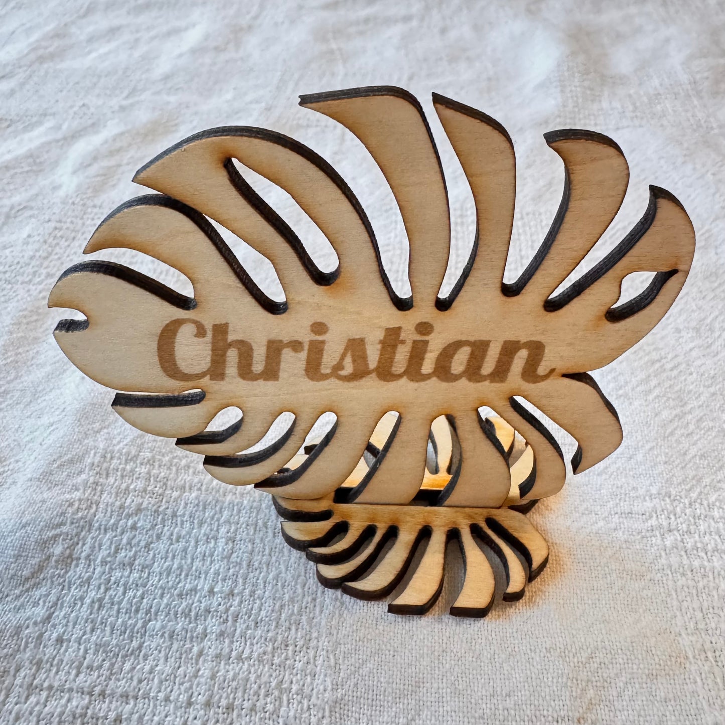 Marque-places personnalisés en bois / plexiglass – Idéal mariage, baptême, anniversaire – Lot de 8 à 64